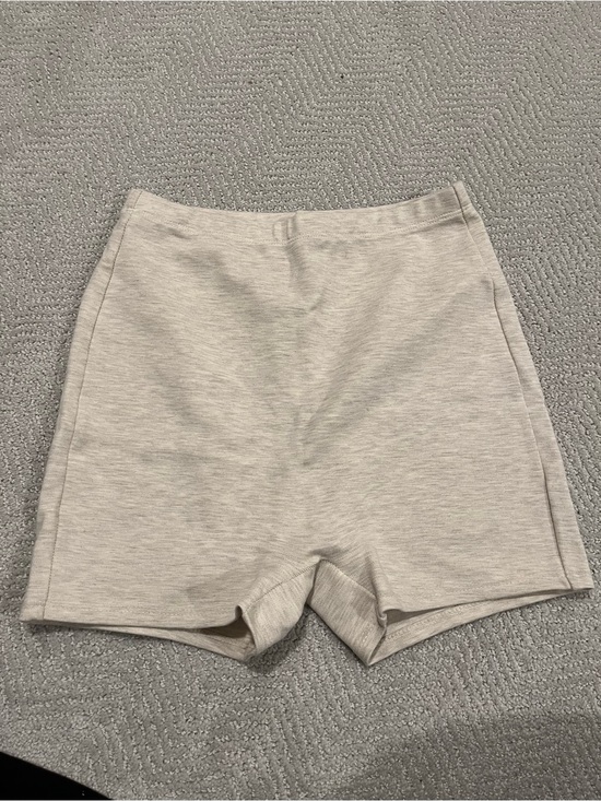 LESET Pants - LESET Light Beige High-Rise Stretch Shorts
